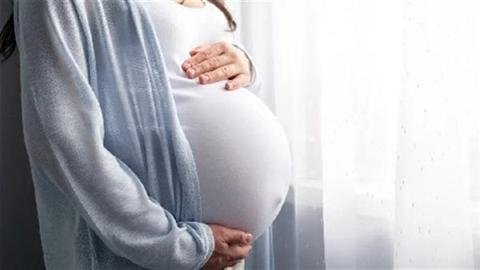 دراسة حديثة: الحمل يسرع الشيخوخة البيولوجية